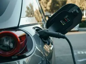 Borne de recharge pour véhicule électrique – Bordeaux